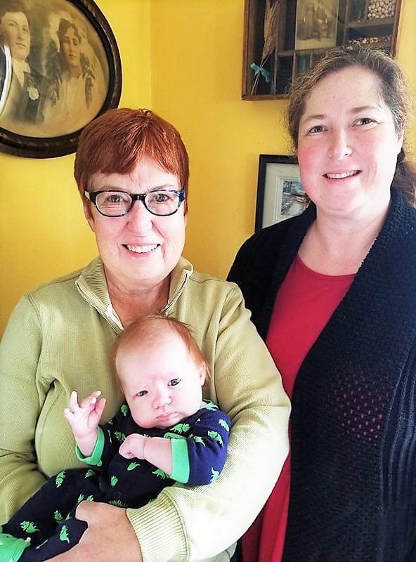 Picnic &amp; Pine, a family affair! Featued on www.FromLutsenwithLove.com