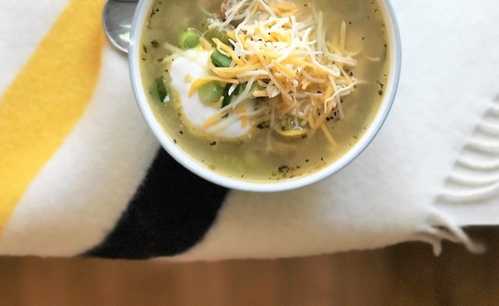 Warm Up, Minnesota, to this Chicken&nbsp;Chili